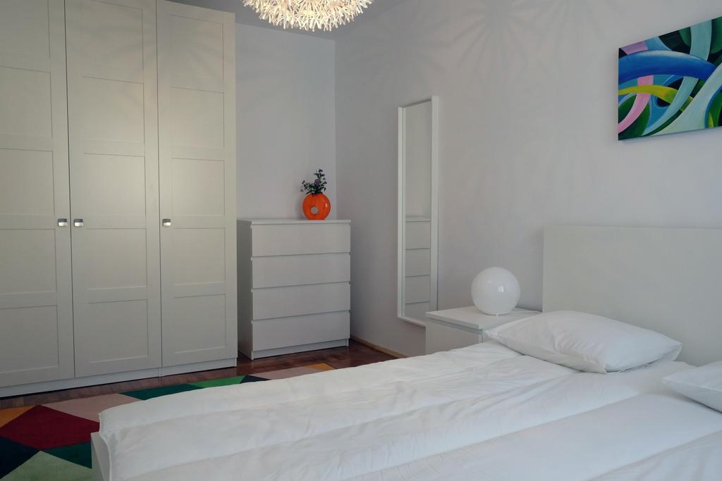 Olympus Apartment Alba Iulia Exterior photo